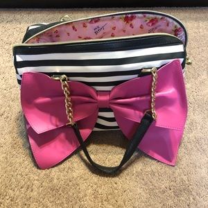 Betsey Johnson purse
